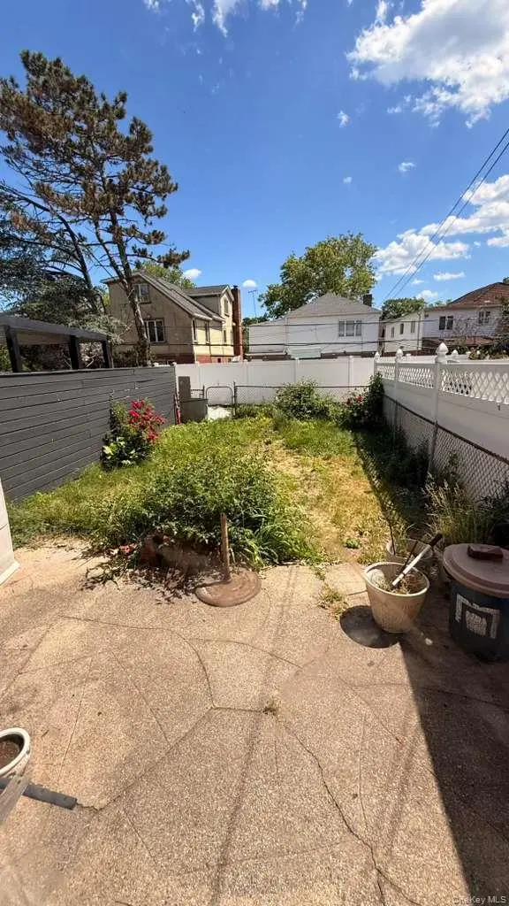 144-40 68th AVE, Flushing, NY 11367