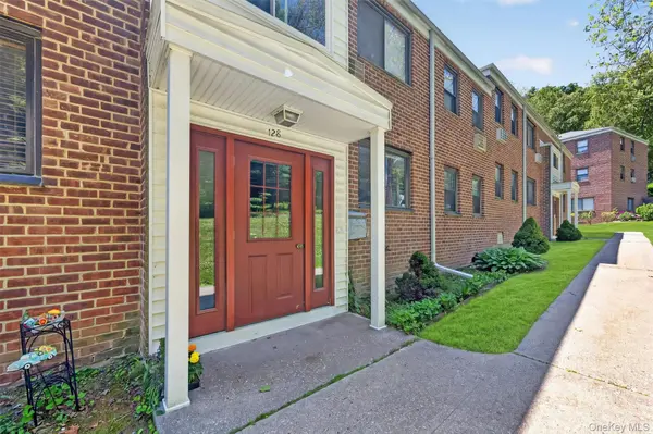 128 Virginia RD #B, White Plains, NY 10603