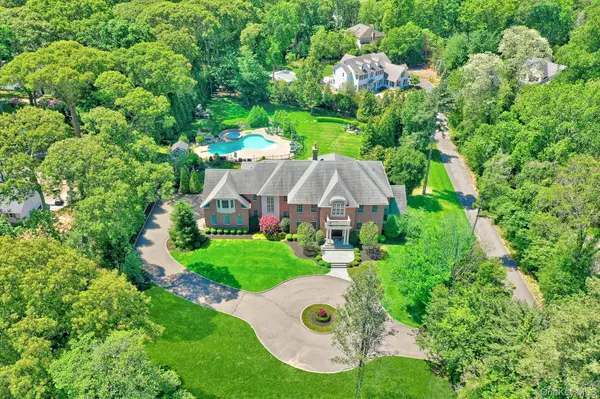 36 Old Field RD, Setauket, NY 11733