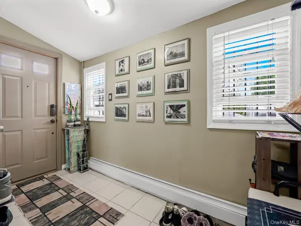 218-12 141st RD, Springfield Gardens, NY 11413