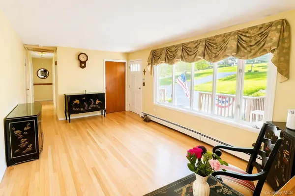 52 Everett RD, Carmel, NY 10512