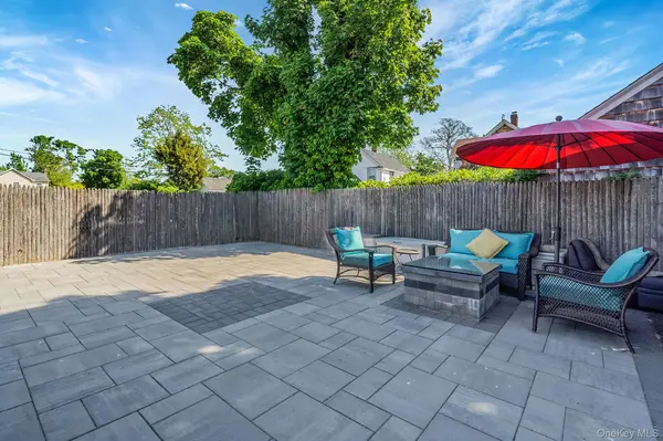 119 N 1st AVE, Bay Shore, NY 11706