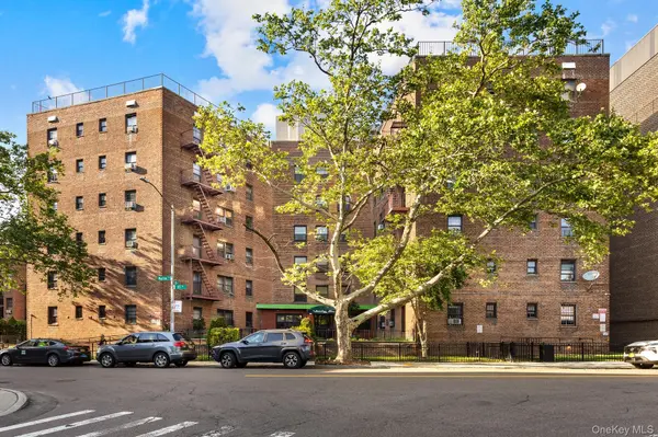 139-05 85 DR #6E, Briarwood, NY 11435