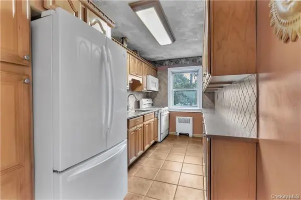 51 White Oak ST #2A, New Rochelle, NY 10801