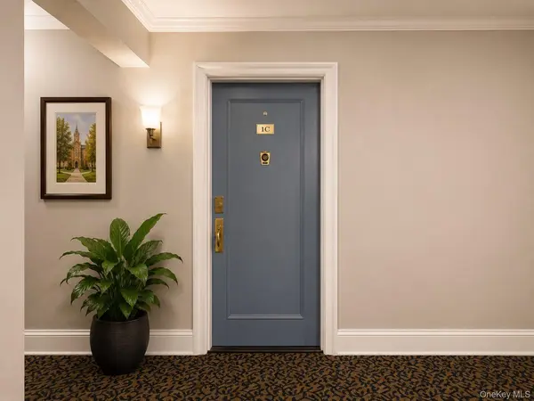 230 Central AVE #1-C, Lawrence, NY 11559