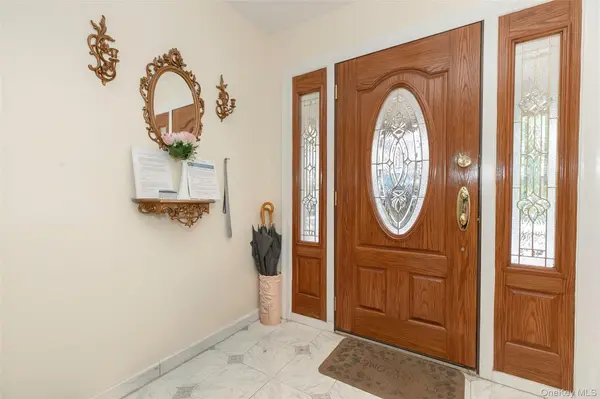 810 Neill AVE, Bronx, NY 10462