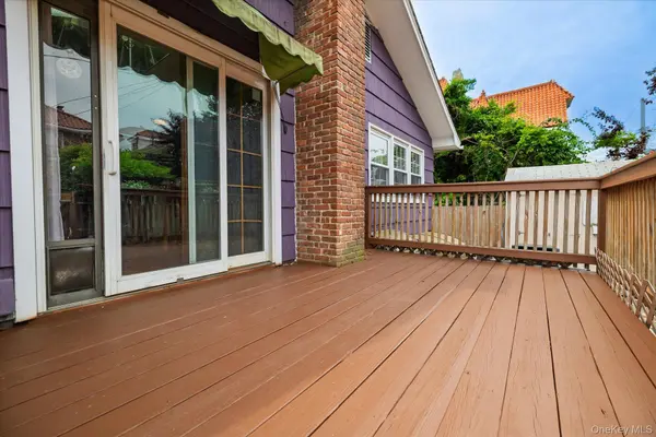 159 W Olive ST, Long Beach, NY 11561