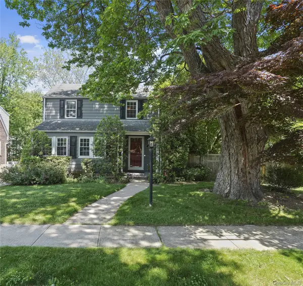 9 Whittier ST, Hartsdale, NY 10530