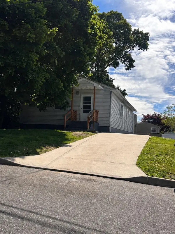 154 N 26th ST, Wyandanch, NY 11798