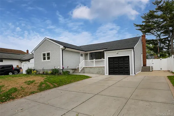 224 Hungry Harbor RD, Valley Stream, NY 11581