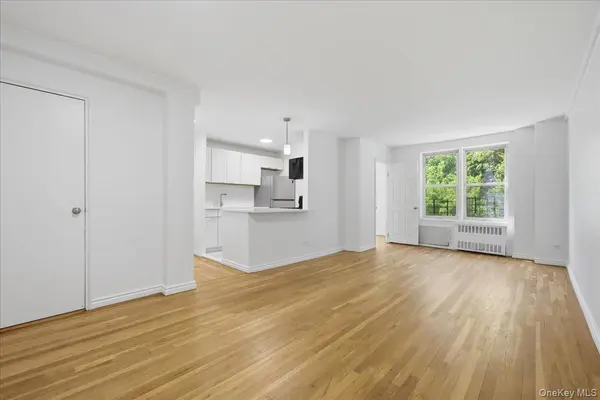 5425 Valles AVE #4M, Bronx, NY 10471
