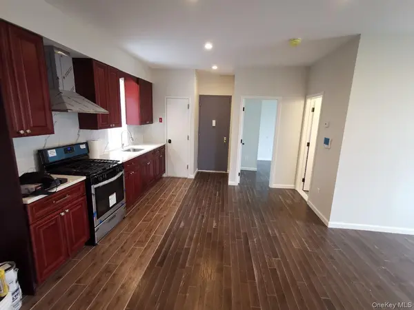 87-16 Britton AVE, Elmhurst, NY 11373