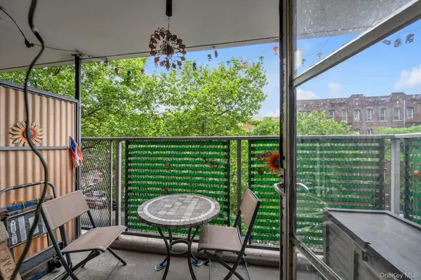 2550 Olinville AVE #4E, Bronx, NY 10467