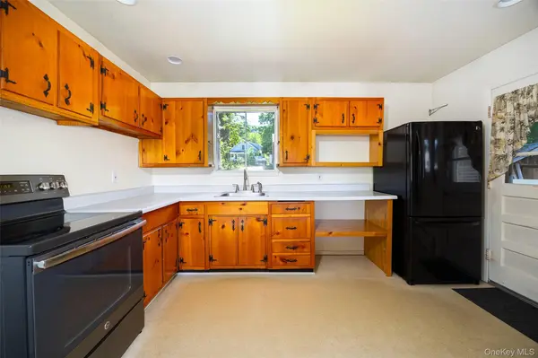 22 Howland AVE, Beacon, NY 12508