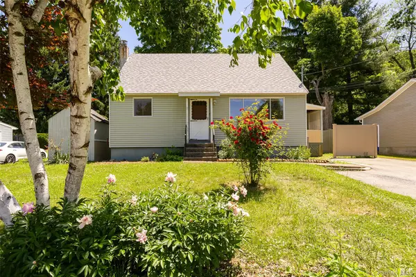 22 Howland AVE, Beacon, NY 12508