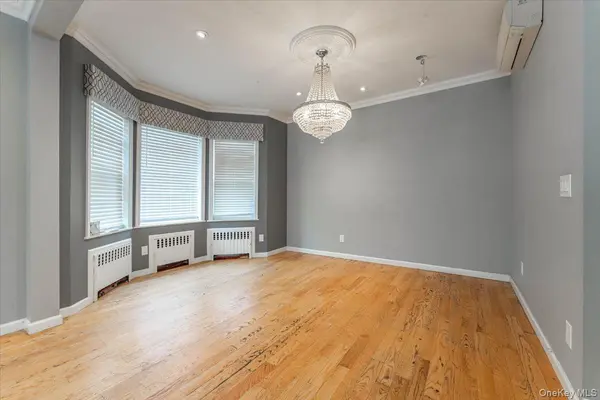 164 Jefferson ST, Inwood, NY 11096
