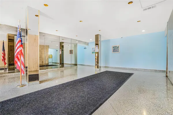 90-11 35th AVE #6T, Jackson Heights, NY 11372