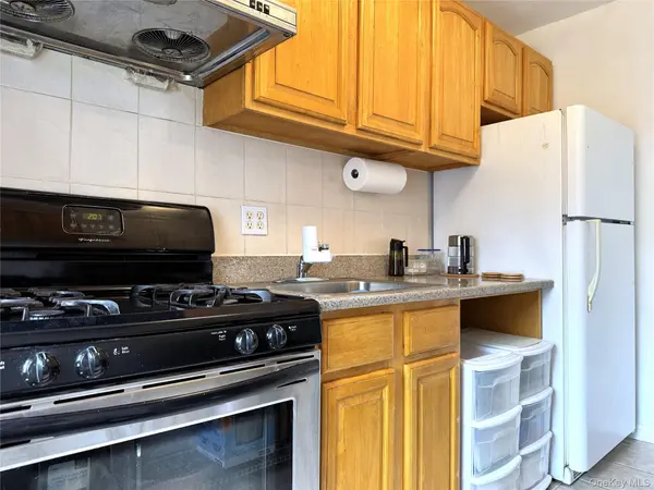 78-16 147th St #3C, Kew Garden Hills, NY 11367