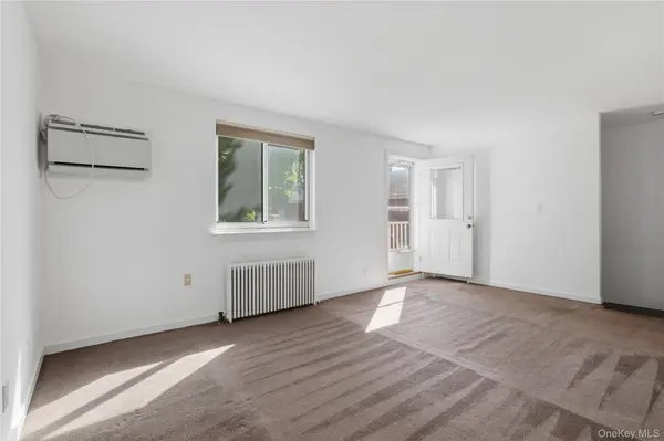 254-18 2nd Floor 75 Ave #Upper, Glen Oaks, NY 11004