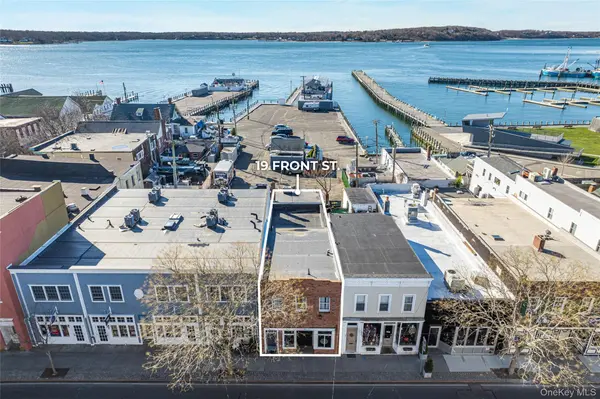 19 Front ST, Greenport, NY 11944