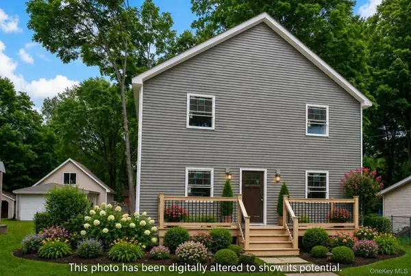 22 Oak ST, Greenwood Lake, NY 10925