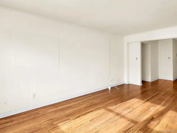 29-08 139th ST #1D, Flushing, NY 11354