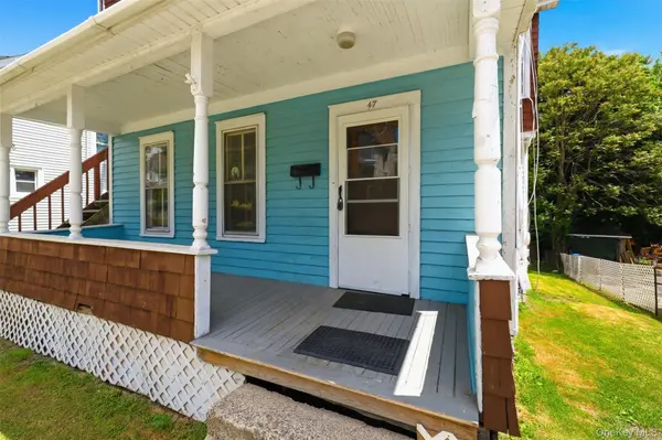 47 Ulster AVE, Walden, NY 12586