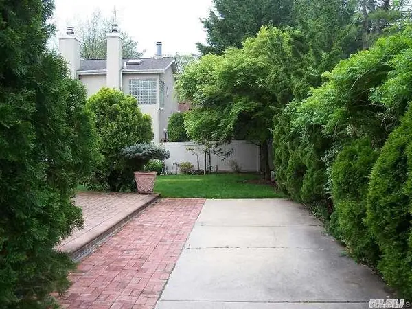 48 Orchard Beach BLVD, Port Washington, NY 11050