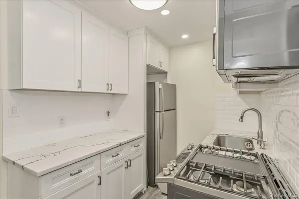 105-38 63rd DR #1N, Forest Hills, NY 11375