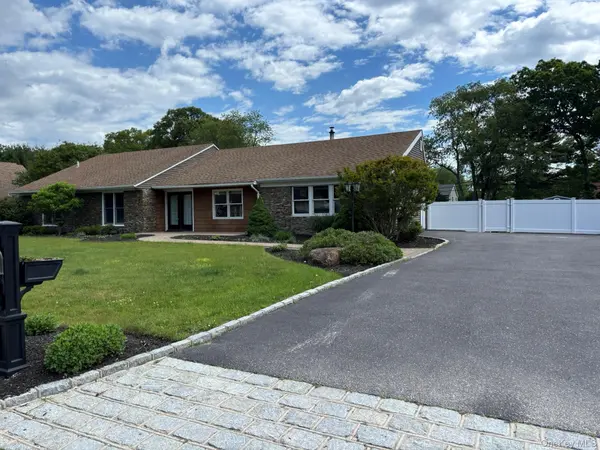42 Annandale RD, Stony Brook, NY 11790