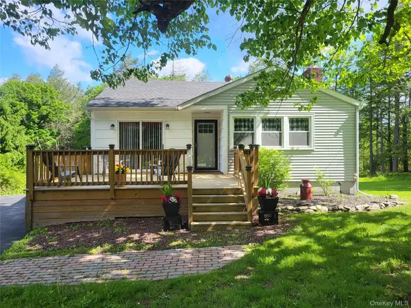 286 Dingle Daisy RD, Monticello, NY 12701