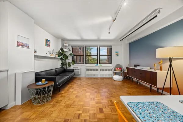 579 W 215 ST #5C, New York (manhattan), NY 10034