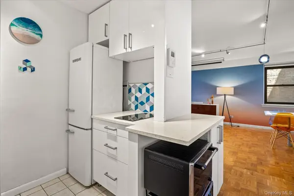 579 W 215 ST #5C, New York (manhattan), NY 10034