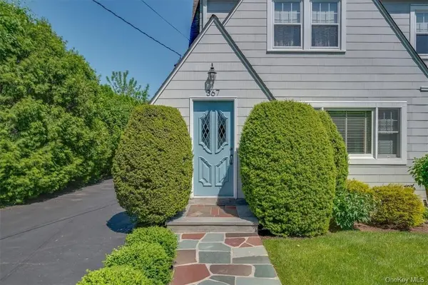 367 Old Mamaroneck RD, White Plains, NY 10605