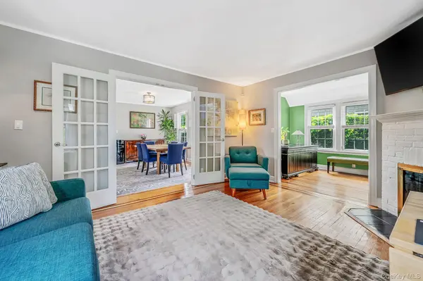 53 Jefferson ST, Garden City, NY 11530