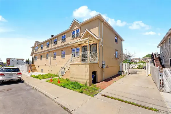 10205 Davenport CT, Howard Beach, NY 11414