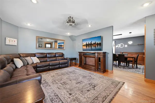 234 Islip BLVD, Islip Terrace, NY 11752