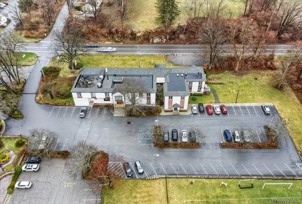 527 Route 22, Pawling, NY 12564
