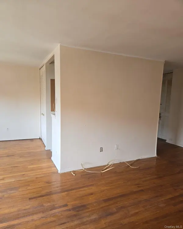 395 Westchester Avenue #4k, Port Chester, NY 10573