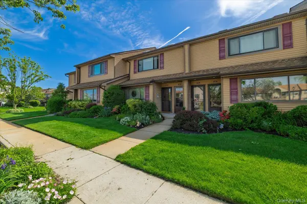 100 Daly BLVD #2715, Oceanside, NY 11572