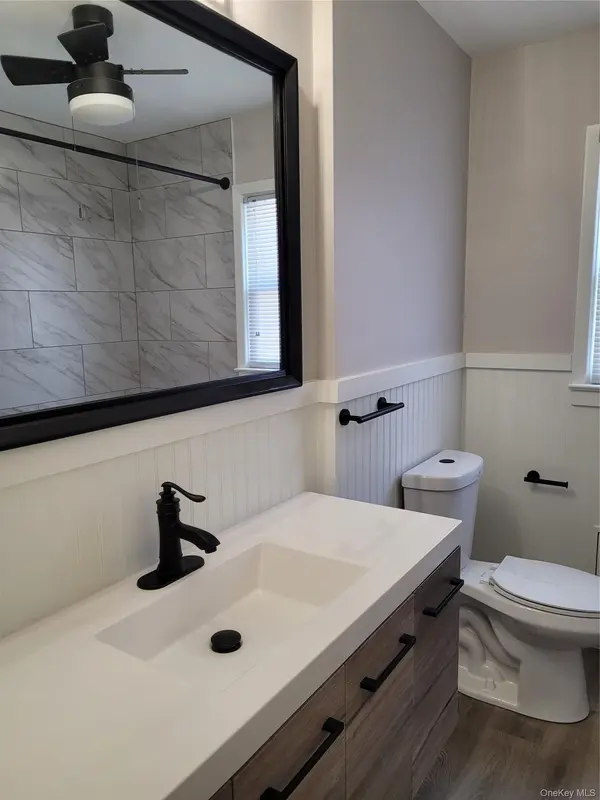 20 Edmund ST #2, Lynbrook, NY 11563