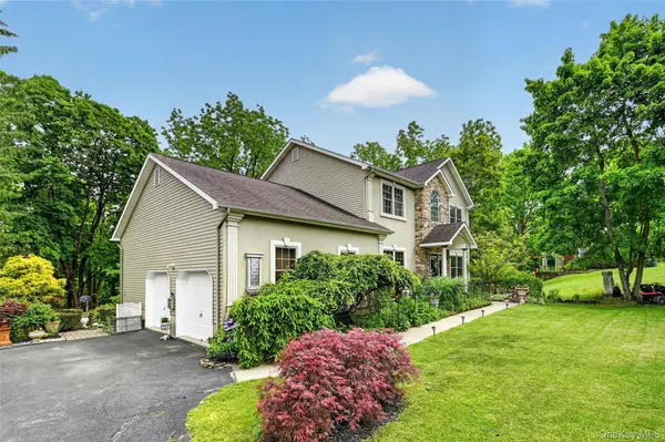 208 Oakland AVE, Monroe, NY 10950