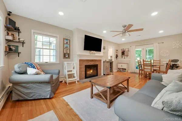 3 Hemion WAY, Airmont, NY 10901