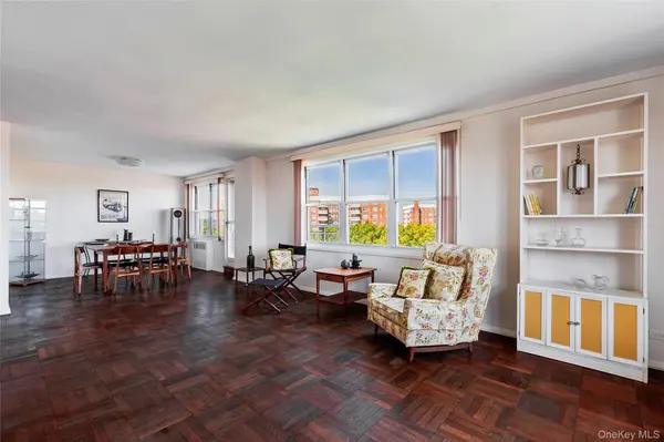 3935 Blackstone AVE #10C, Bronx, NY 10471