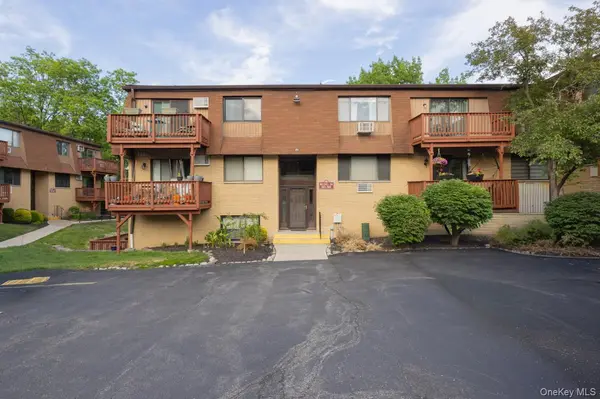 386 Richard CT, Pomona, NY 10970