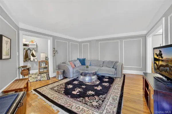 42 Pondfield RD #4F, Bronxville, NY 10708