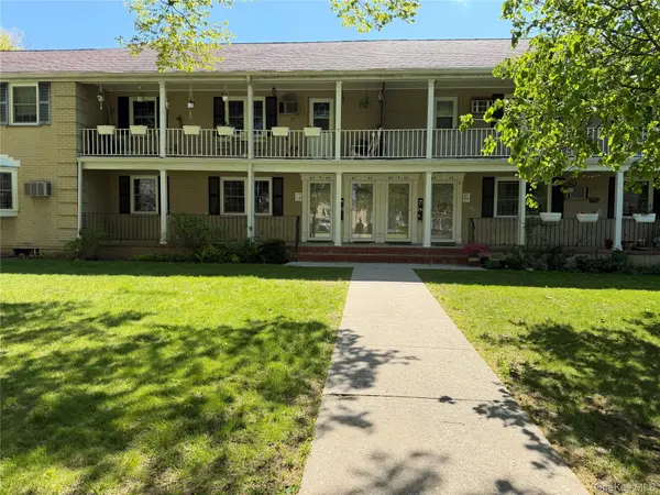 67-44 223 PL #A, Bayside, NY 11364