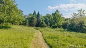 884 Camby RD, Millbrook, NY 12545