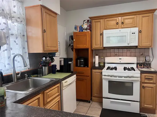 311 Beach 17, Far Rockaway, NY 11691