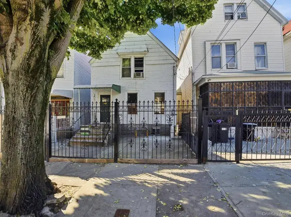 2851 Briggs AVE, Bronx, NY 10458